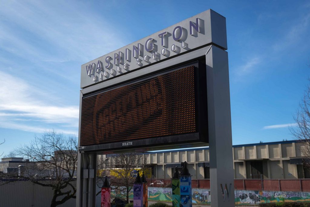 Animated welcome sign for nearby Washington Middle School